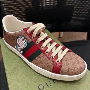 Gucci Lmt Edition Doraemon shoes 39